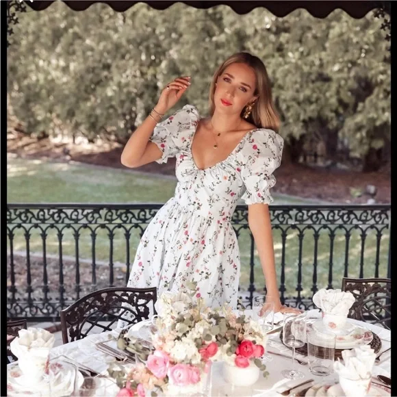 Hill House Home Ophelia Dress in Victorian Romance Pond Floral Shortened - Picture 5 of 5